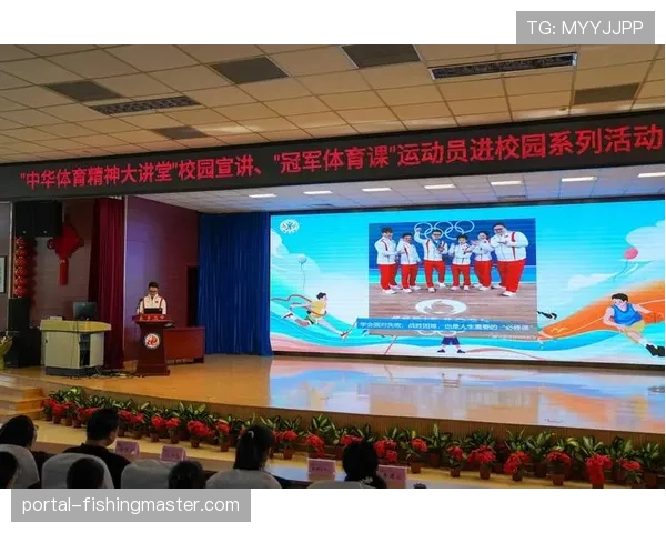 体育精神在春节期间体现，运动员坚守训练引敬意